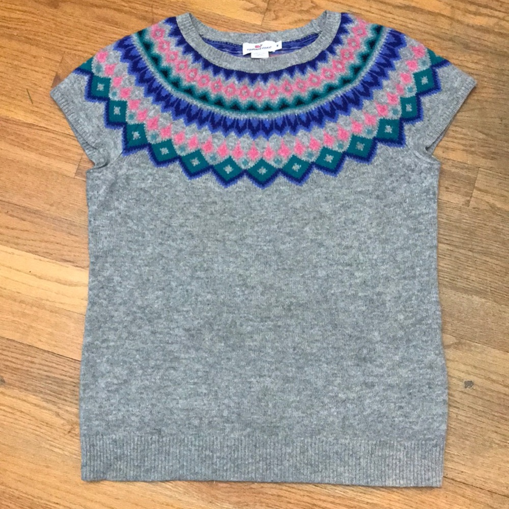 Vineyard Vines lambs wool sweater, size M